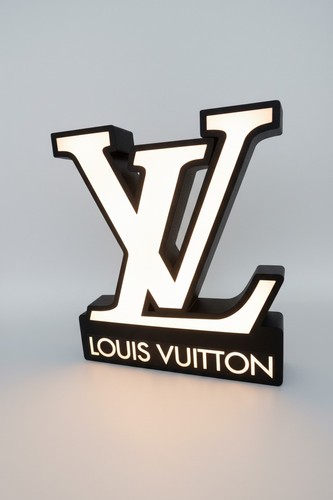 Lightbox louis vuitton - louis,