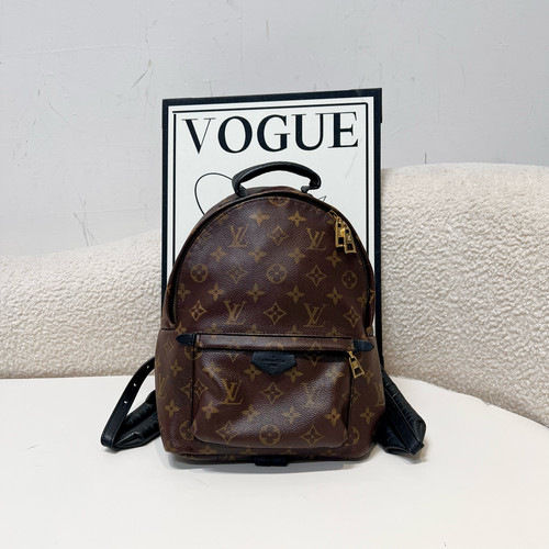 Louis vuitton palm - springs, pm