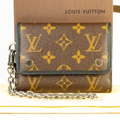 Louis vuitton compact trifold - compact,