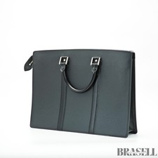 Louis Vuitton Taiga Business